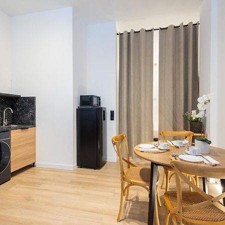 Florit Flats - The Blasco Ibanez Apartments บาเลนเซีย ภายนอก รูปภาพ