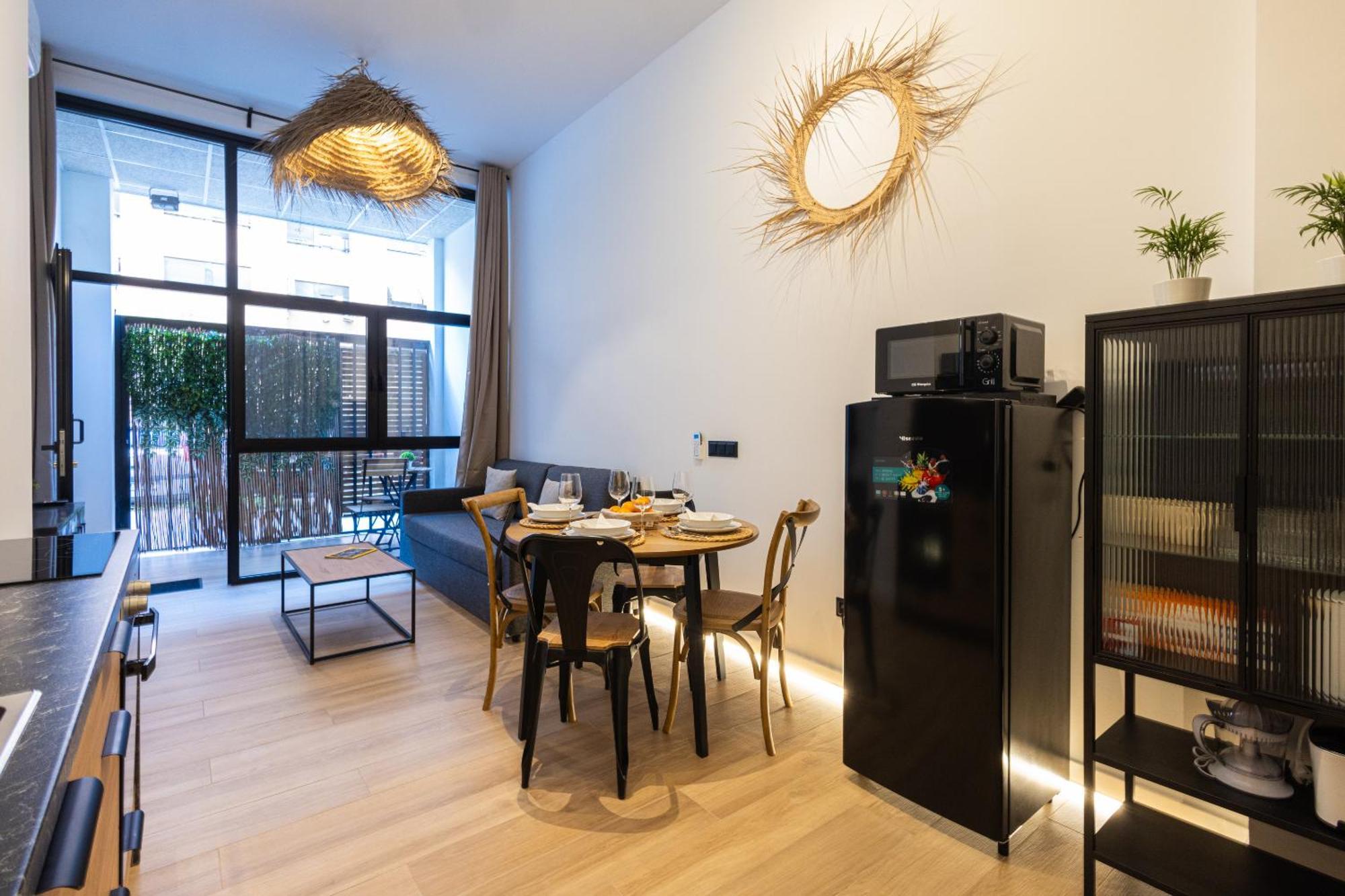 Florit Flats - The Blasco Ibanez Apartments บาเลนเซีย ภายนอก รูปภาพ