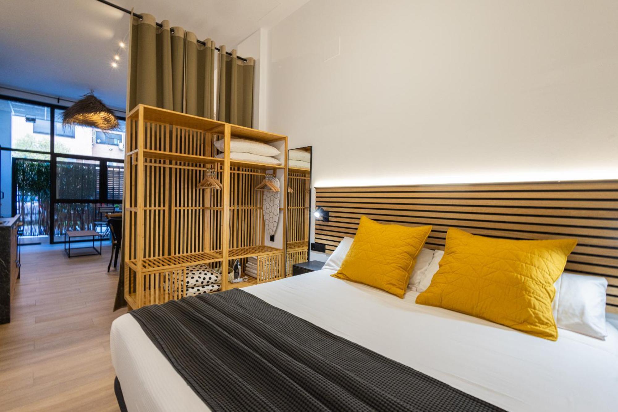Florit Flats - The Blasco Ibanez Apartments บาเลนเซีย ภายนอก รูปภาพ