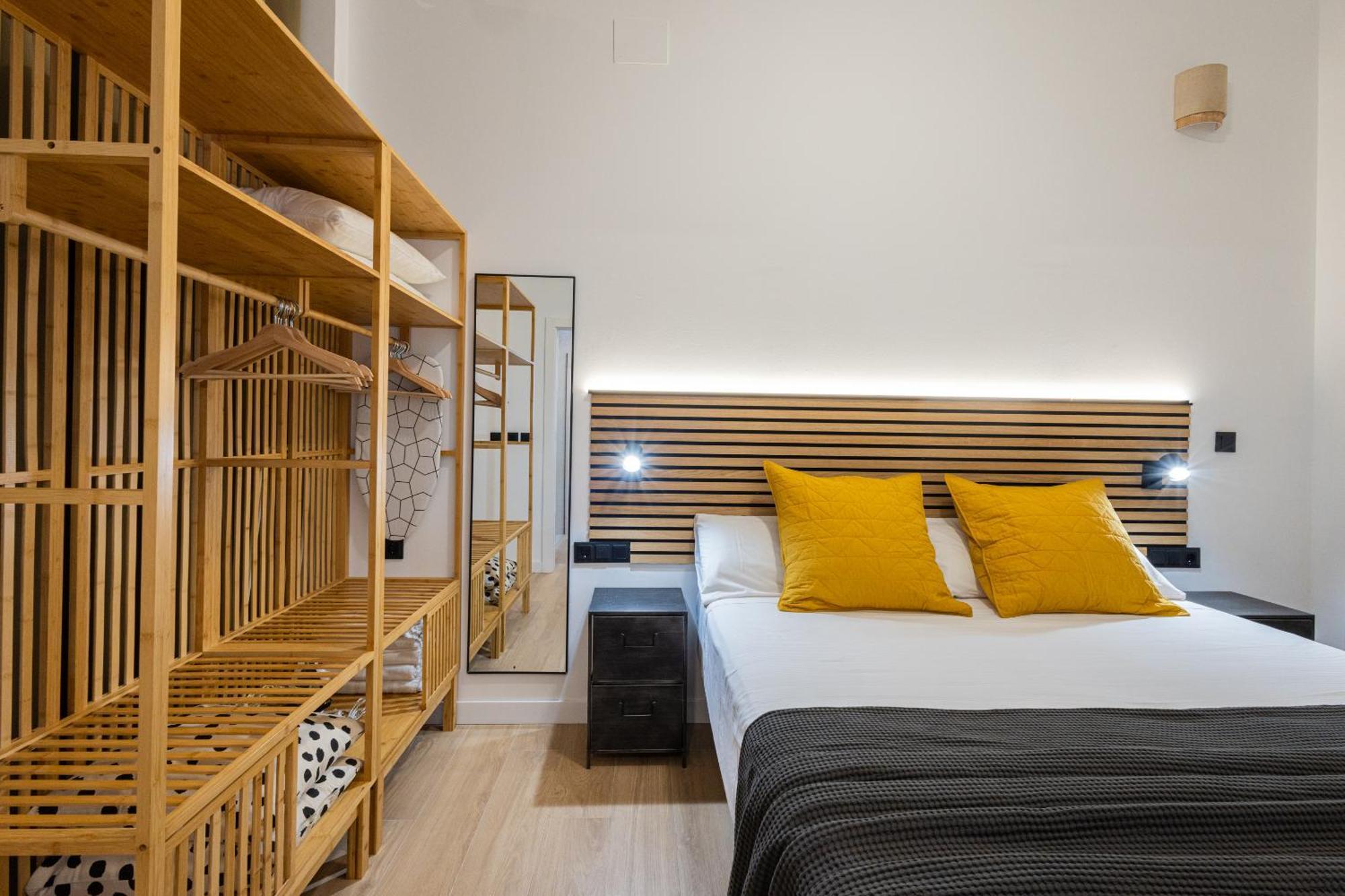 Florit Flats - The Blasco Ibanez Apartments บาเลนเซีย ภายนอก รูปภาพ