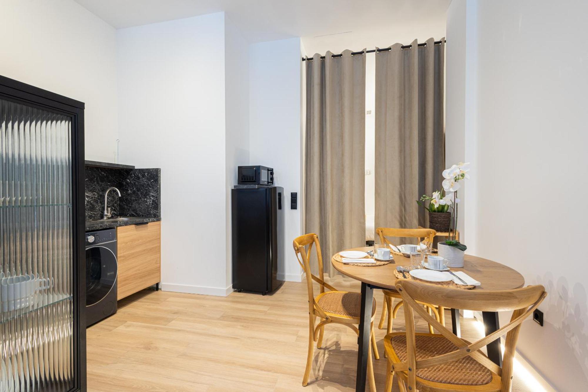 Florit Flats - The Blasco Ibanez Apartments บาเลนเซีย ภายนอก รูปภาพ