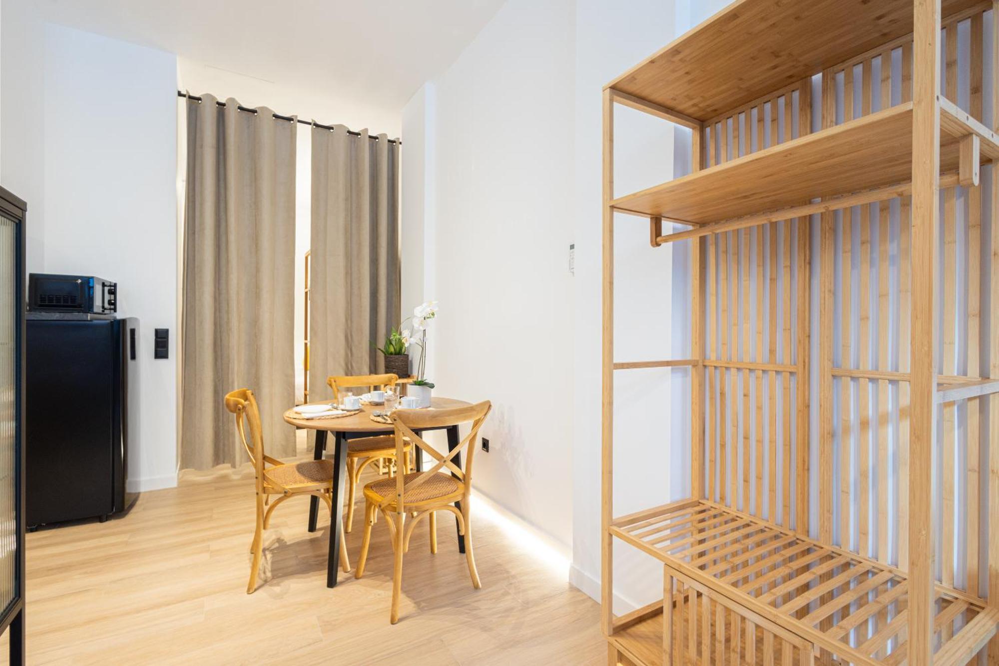 Florit Flats - The Blasco Ibanez Apartments บาเลนเซีย ภายนอก รูปภาพ