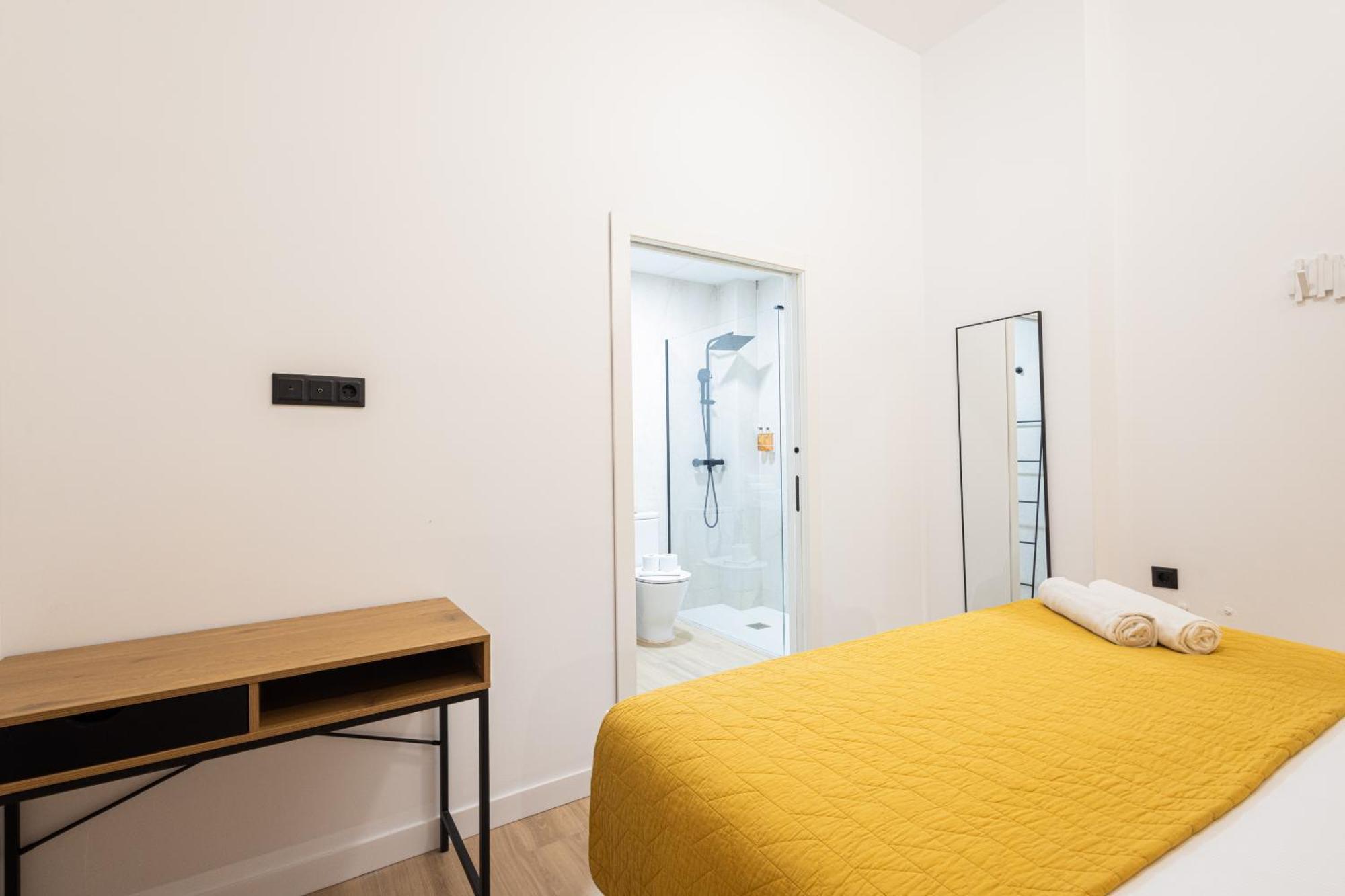 Florit Flats - The Blasco Ibanez Apartments บาเลนเซีย ภายนอก รูปภาพ