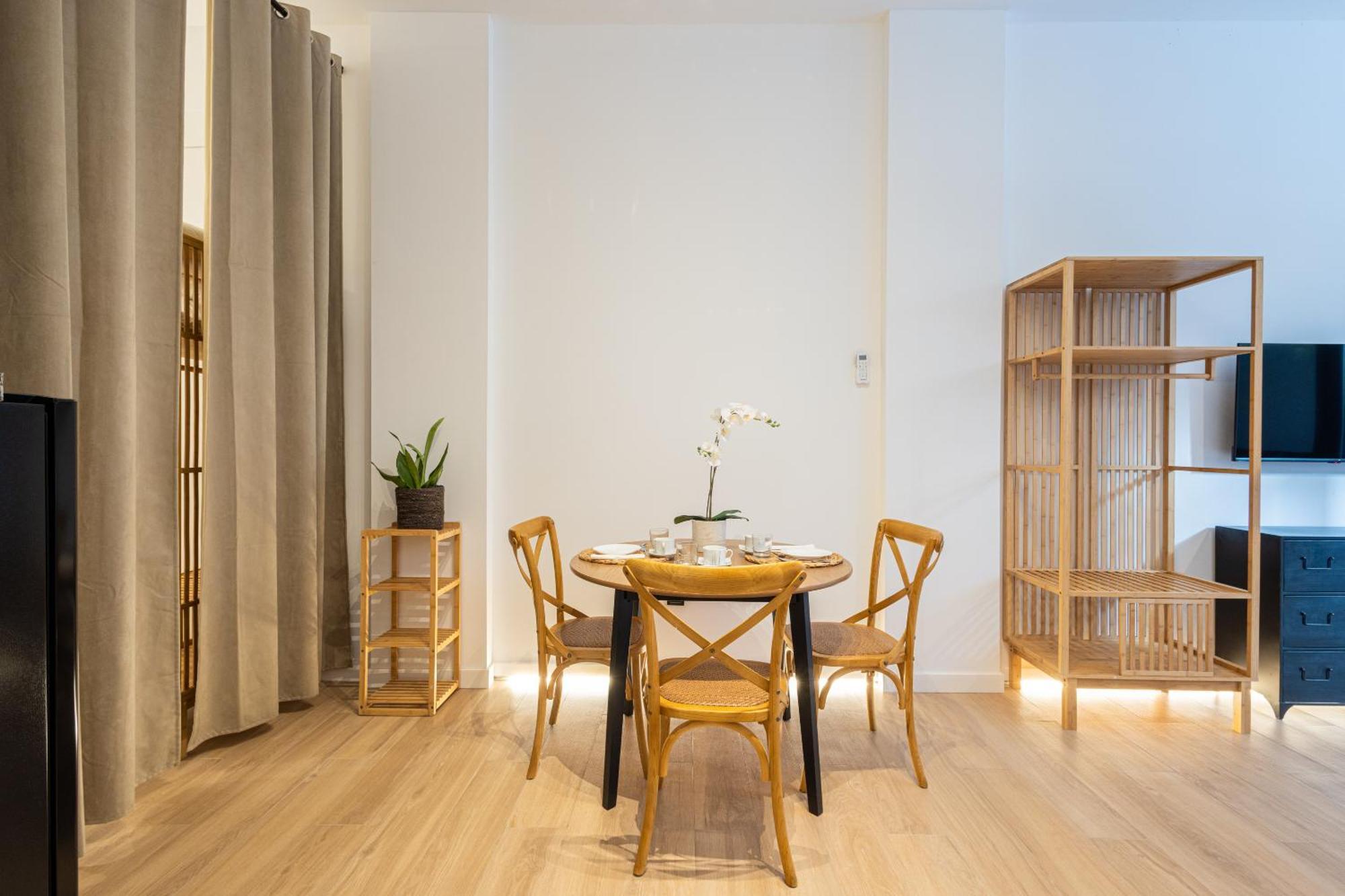 Florit Flats - The Blasco Ibanez Apartments บาเลนเซีย ภายนอก รูปภาพ