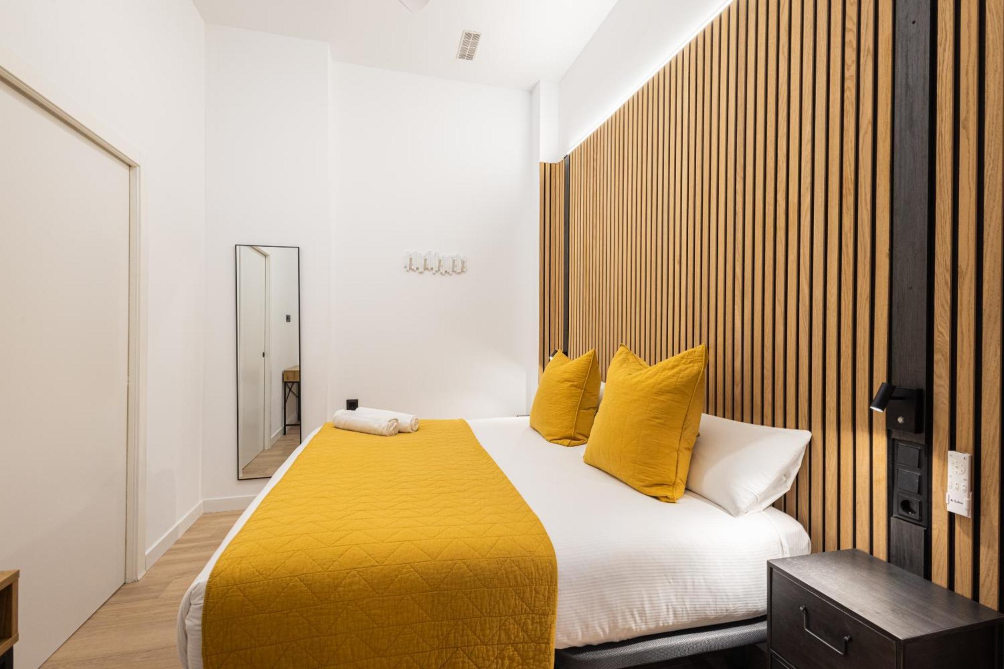 Florit Flats - The Blasco Ibanez Apartments บาเลนเซีย ภายนอก รูปภาพ